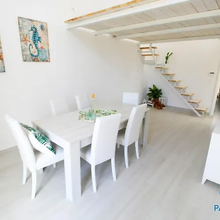 Pavon House - Nuova Costruzione 80 Mt Dal Mare, 3 Km Da Spiagge Torre San Giovanni Holiday home Capilungo