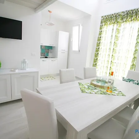 Pavon House - Nuova Costruzione 80 Mt Dal Mare, 3 Km Da Spiagge Torre San Giovanni * Capilungo